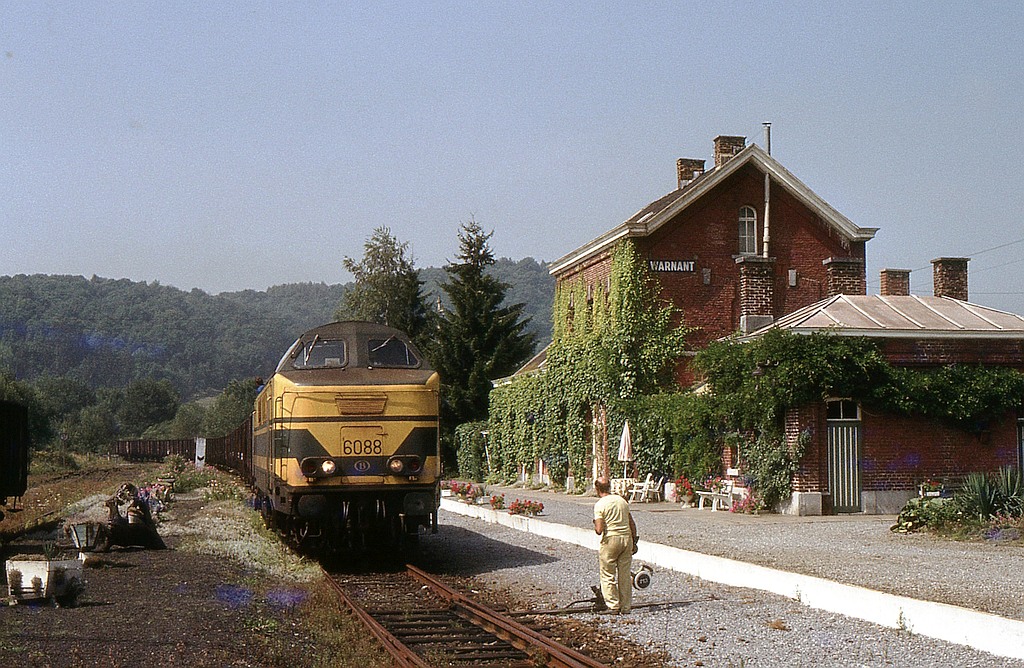 La gare de Warnant